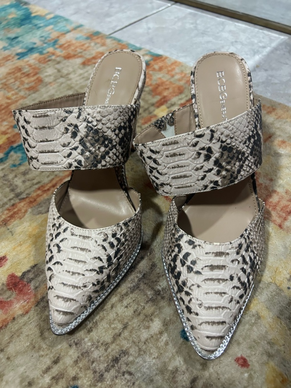 BCBGMaxAzria Beige Snake-Print Pointed Toe Mules